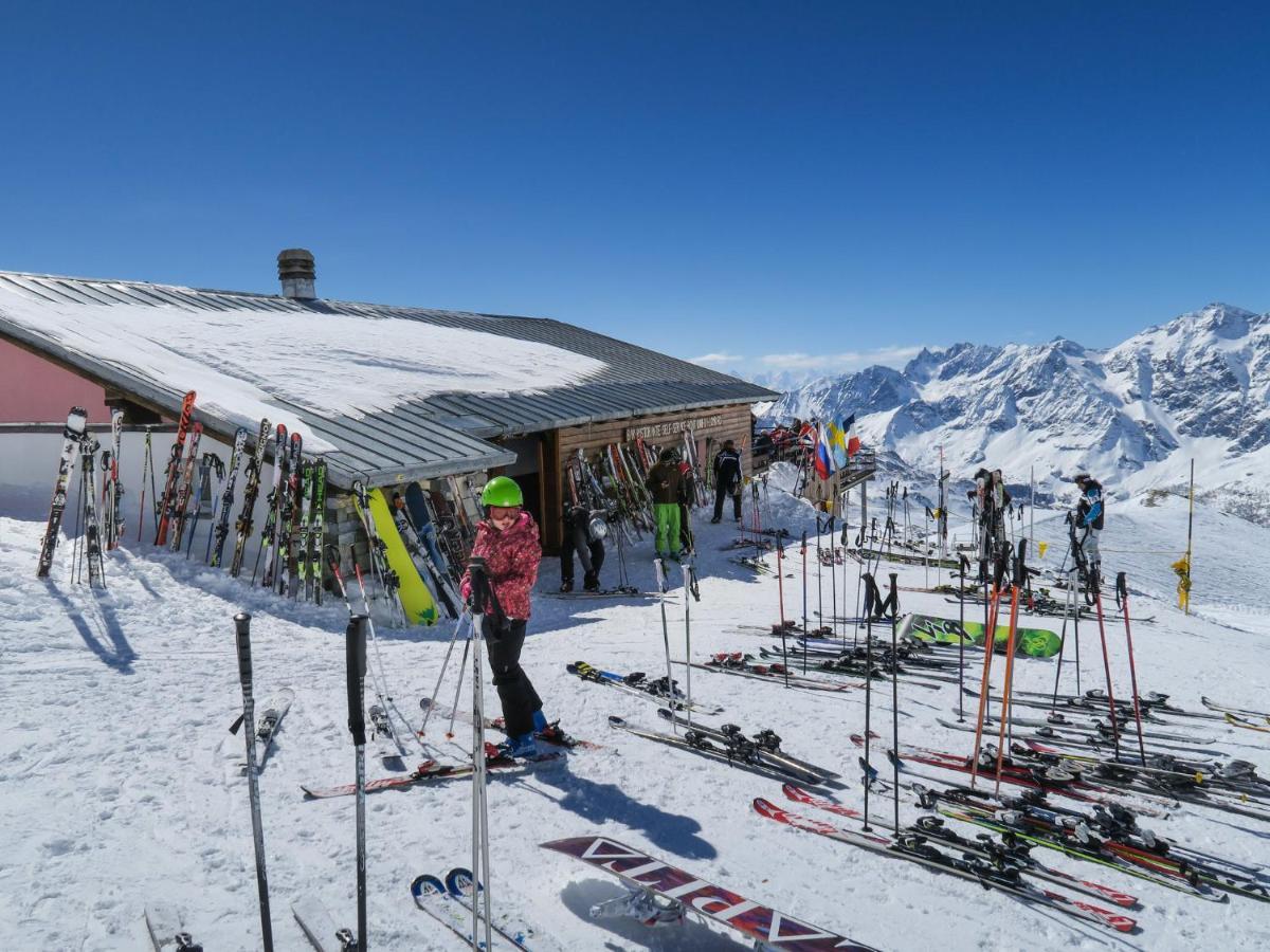 Belvilla By Oyo Residenza Cervinia 2P Breuil-Cervinia Phòng bức ảnh